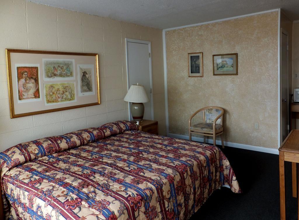 بحيرة جورج Windsor Motel الغرفة الصورة